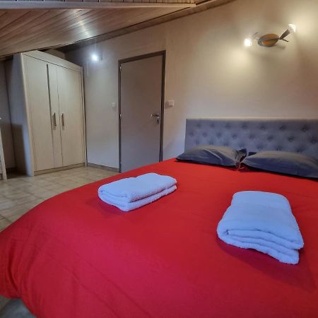 Embrun Cosy Apartment Exterior foto